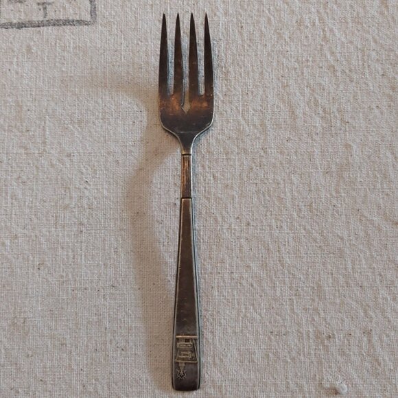 Vintage Holiday Inn Silver plate fork - Picture 1 of 4